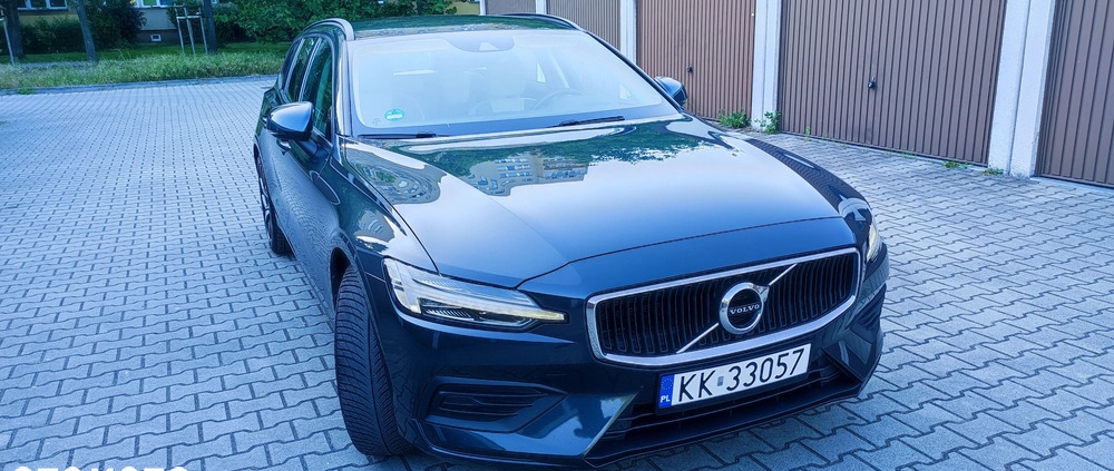 Volvo V60 cena 89900 przebieg: 169000, rok produkcji 2018 z Kraków małe 667